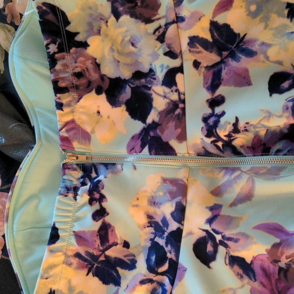 Strapless sweetheart dress - Picture 6 of 6